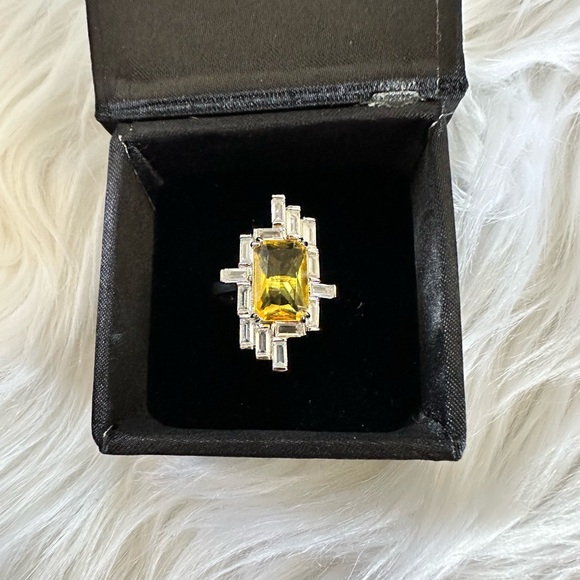 Yellow 18k yellow gold plated ring - Picture 4 of 4